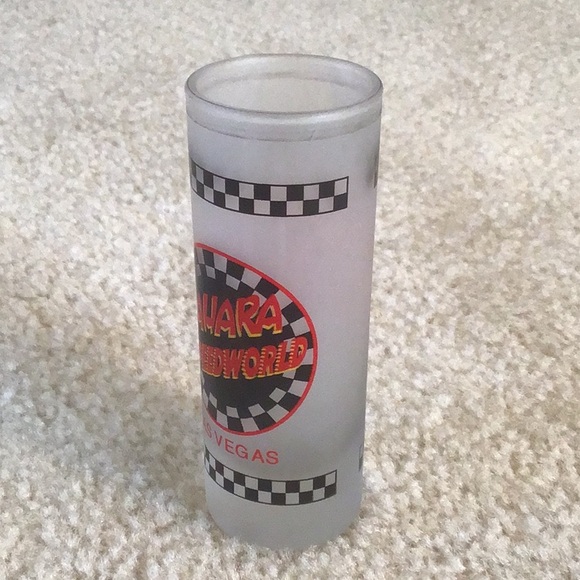 Set of 2 Racing Shot Glasses - Picture 7 of 12